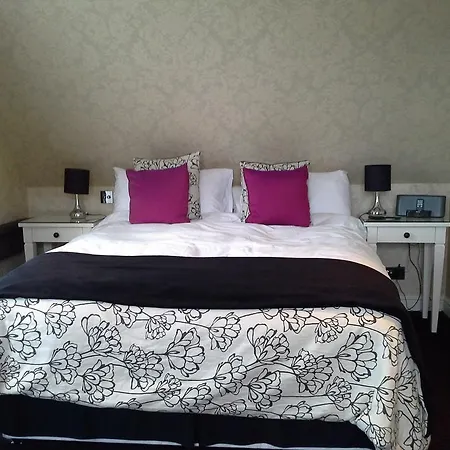 Bruach Lodge Balloch Room photo