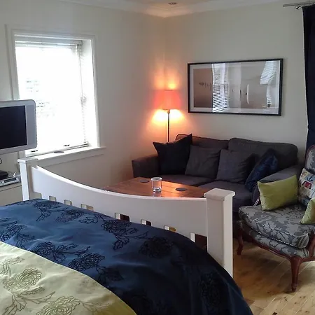 Bruach Lodge Balloch Room photo